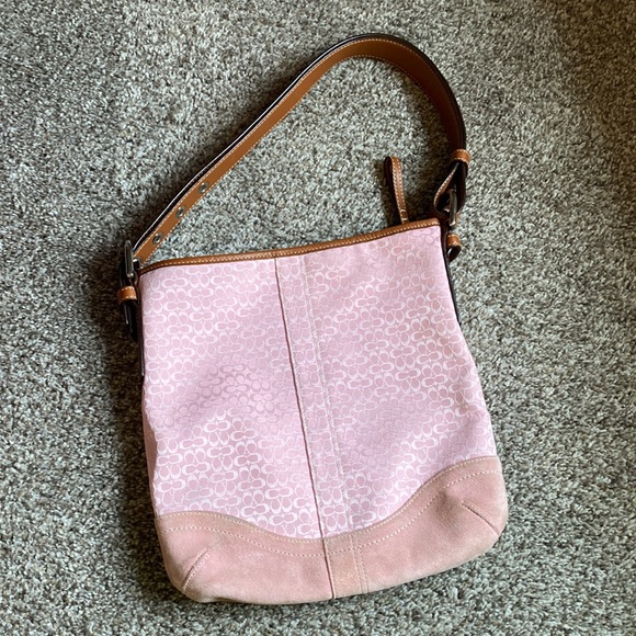 Beautiful pink Coach purse - Picture 2 of 5